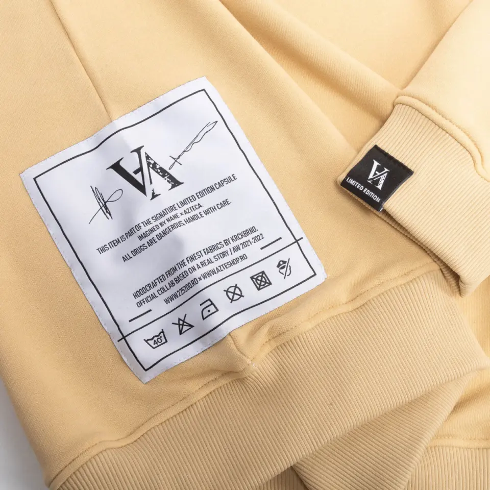 NA__0012_Bobo-Crewneck_3-1200x1200.jpg